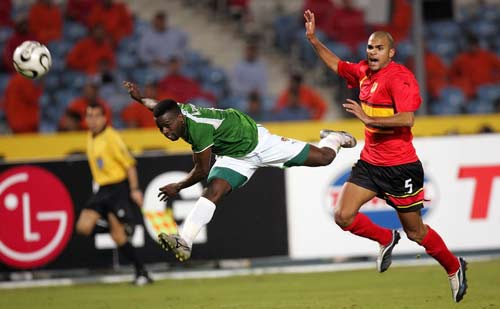 亚美尼亚主帅：C罗缺席但葡萄牙仍是强敌，首回合让我很生气（亚美尼亚主帅：即使C罗缺阵，葡萄牙依旧强大；首回合让我愤怒）