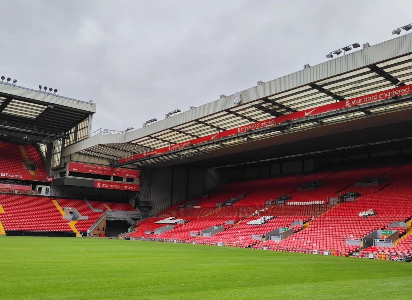 CD瓜达拉哈拉总监：我永远是巴萨球迷，他们是完美的对手（CD瓜达拉哈拉总监：终生支持巴萨，称其为完美对手）