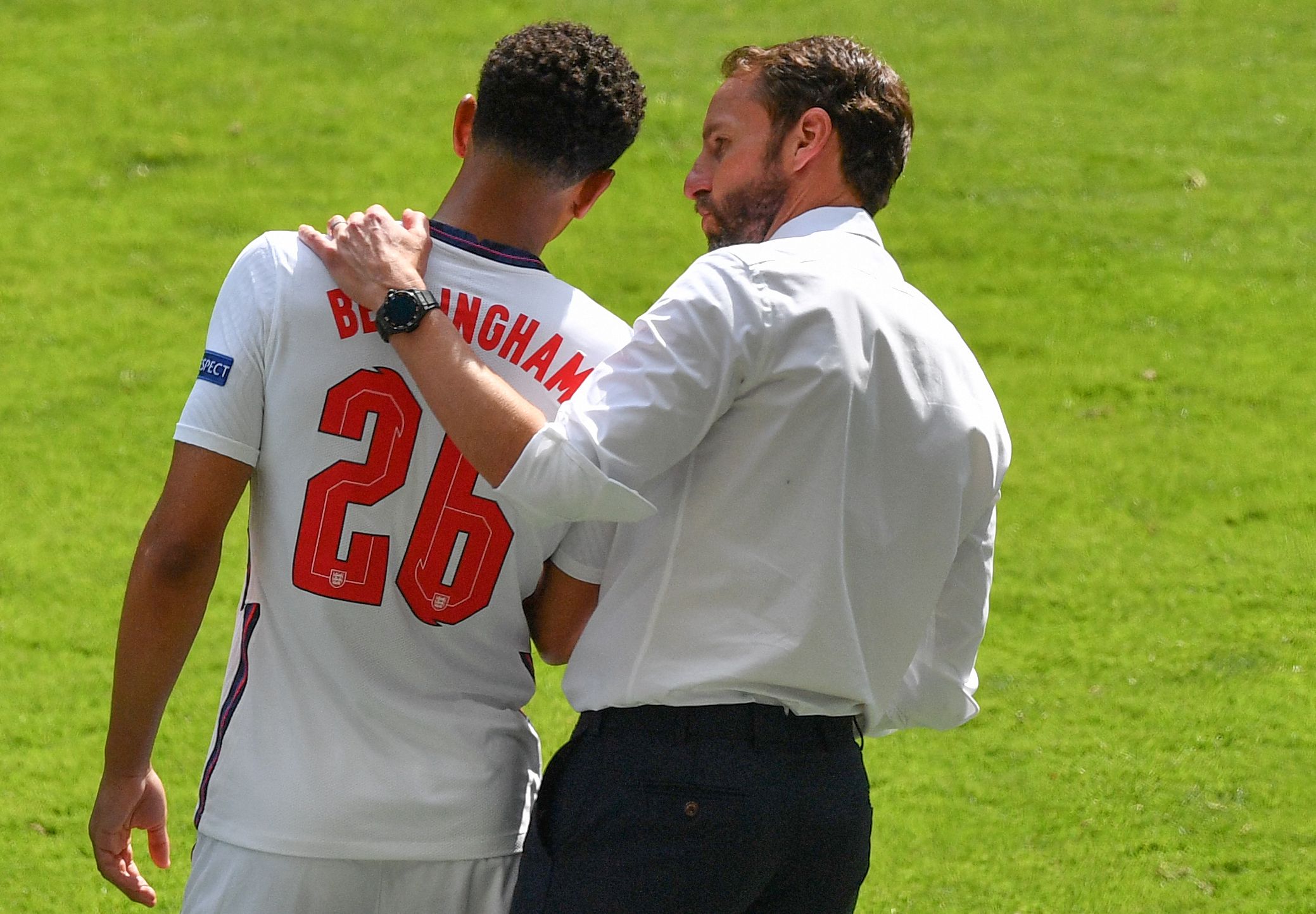 铃木彩艳长期伤缺！官方：帕尔马签下前水晶宫门将瓜伊塔（铃木彩艳因伤长期缺阵，帕尔马官宣前水晶宫门将瓜伊塔加盟）