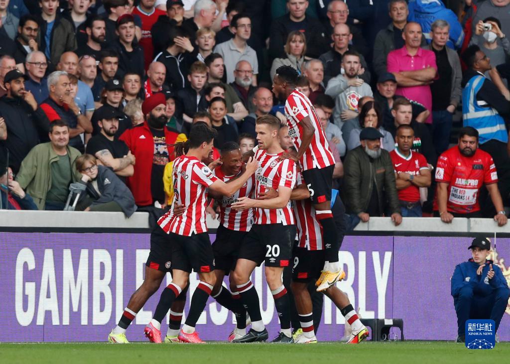 足协宣布青训扶持计划，多队调整策略（足协发布青训扶持新政，多队相应调整策略）