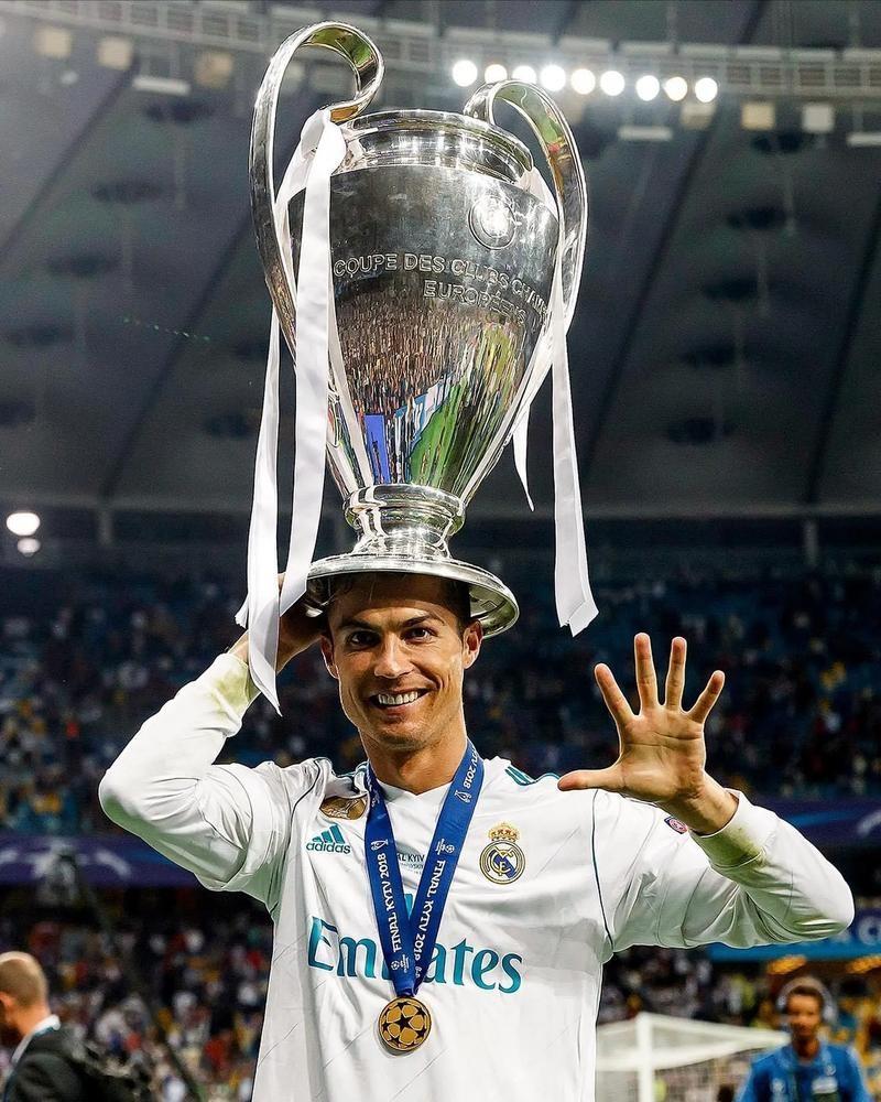 都灵主帅：我很尊重斯帕莱蒂，我们必须带着创造历史的信念比赛