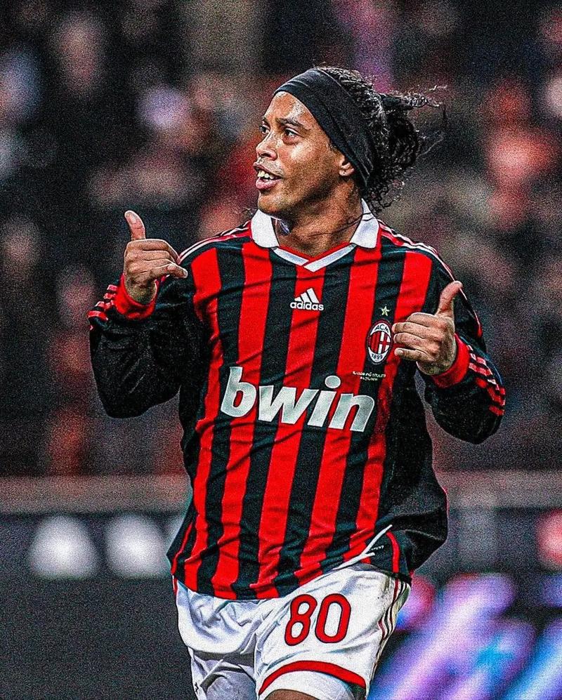 苏莱：现在谈意甲冠军为时过早，我只会为阿根廷国家队效力（苏莱：谈意甲夺冠尚早，只为阿根廷国家队出战）