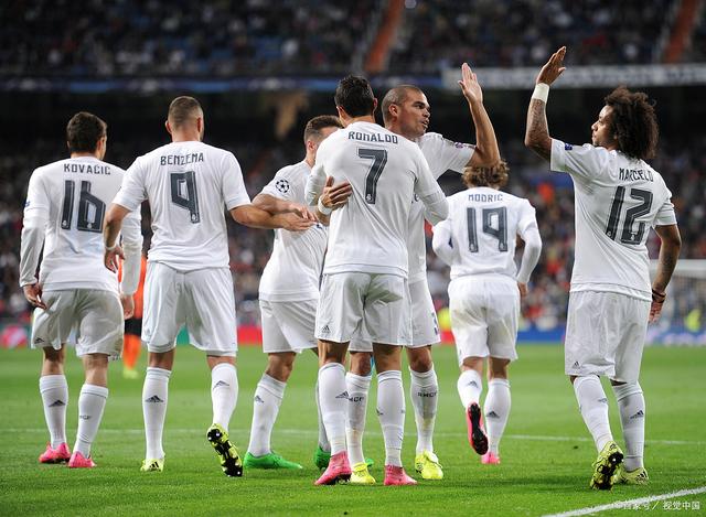 外线手感糟糕！鲍尔&米勒三分合计17投3中