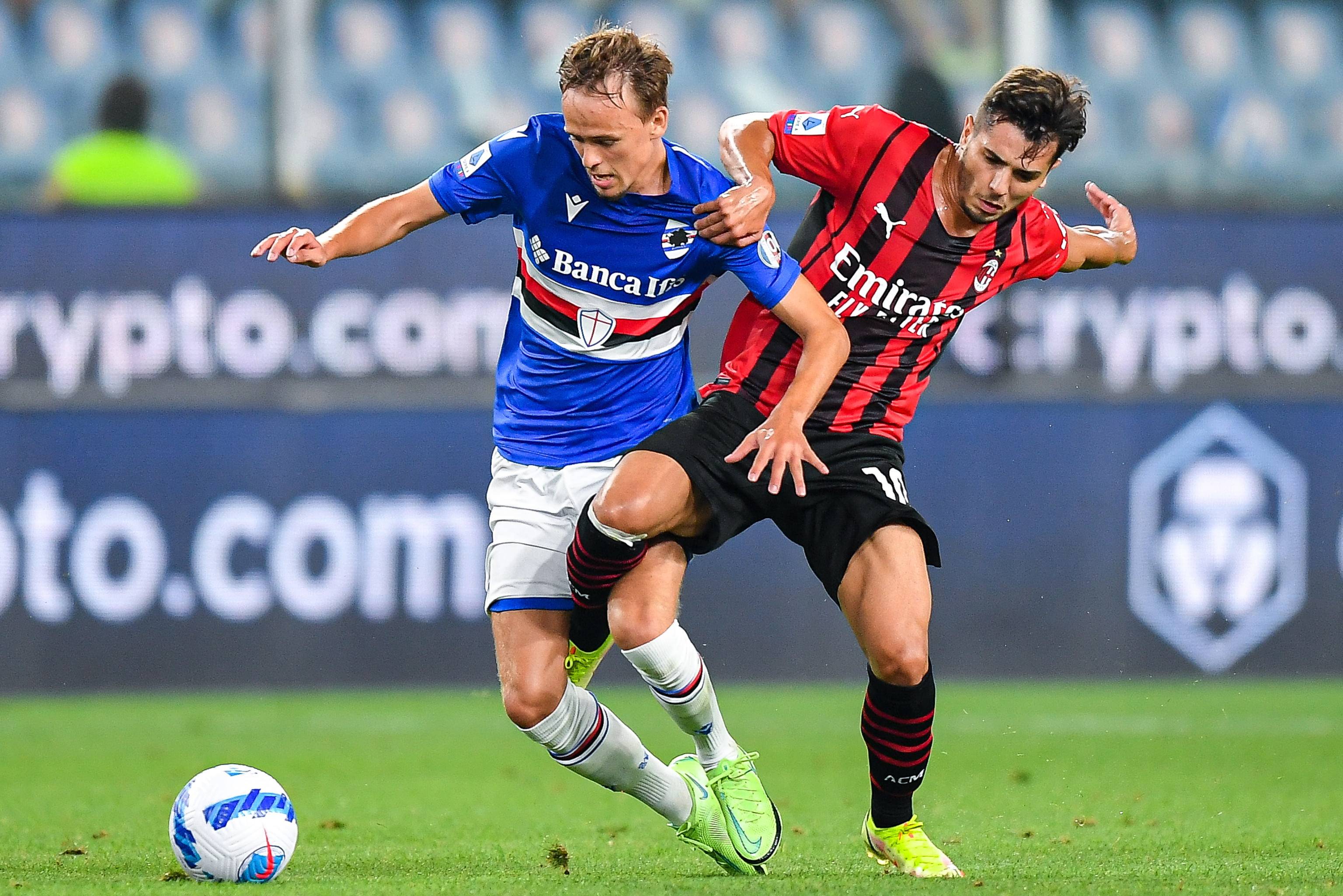 李冰冰再刷新疆雪场 你准备好冲同款雪道了吗