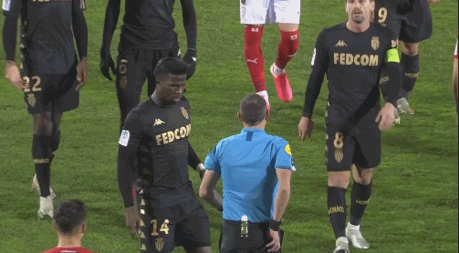 球迷投票！足协杯决赛将设“明星机位”，两队各有3人候选（足协杯决赛增设“明星机位”，由球迷投票决定，两队各推3名候选）