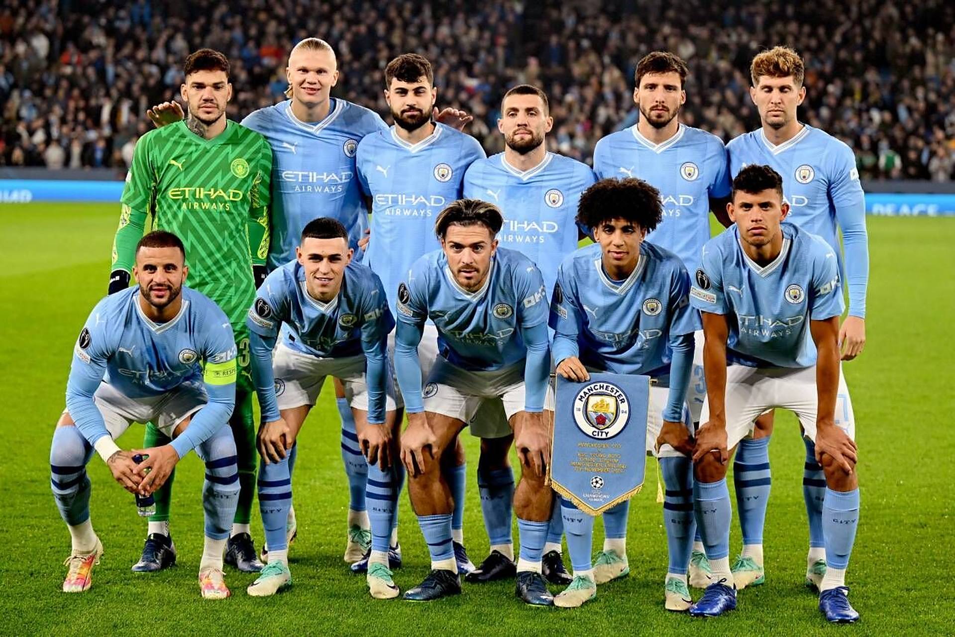 意甲第十四轮：阿莱格里的米兰在都灵争夺榜首