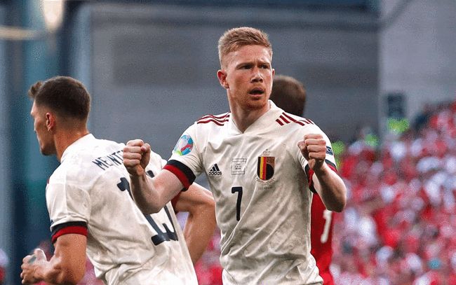 巴西足球最后的金球奖得主！18年前的巅峰卡卡到底有多强？（18年前的巅峰卡卡有多强？巴西至今最后一位金球先生）