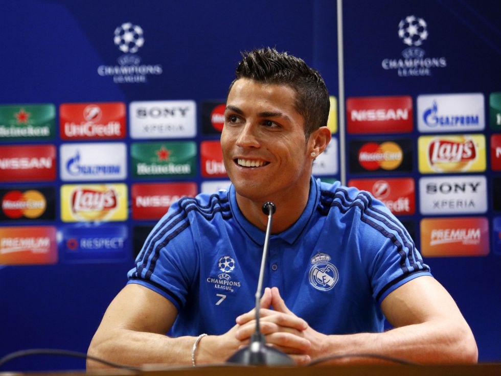 哈里森·巴恩斯成马刺队史最老30+5+5且命中5三分球员