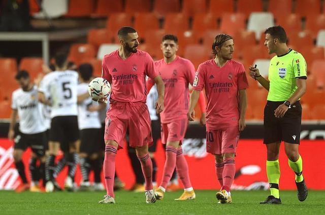 中超球队阵容分析：武汉三镇近期变化,（武汉三镇近期阵容变动解析：中超球队观察）